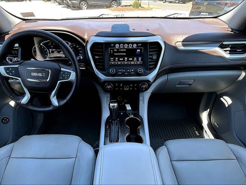 Used 2017 GMC Acadia SLT FWD image 15