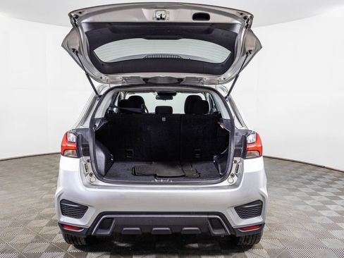 Used 2021 Mitsubishi Outlander Sport SE image 37