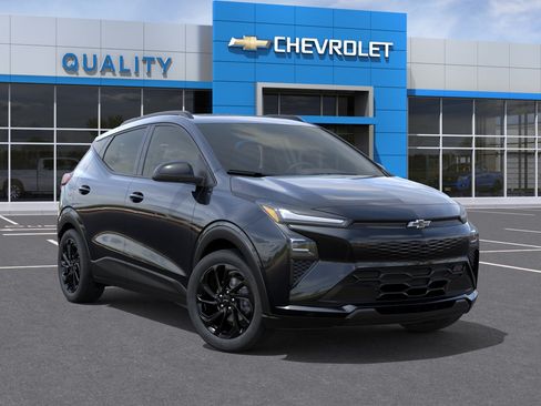 Used 2027 Chevrolet Bolt RS w/ Technology Package FWD image 7