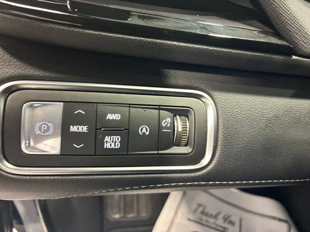 Used 2026 Buick Enclave Preferred AWD/4WD image 23