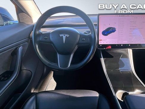 Used 2018 Tesla Model 3 Long Range image 5