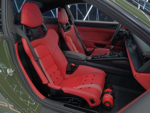 Used 2022 Porsche 911 GT3 RWD image 31
