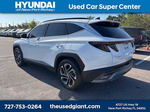 Used 2025 Hyundai Tucson Limited image 2