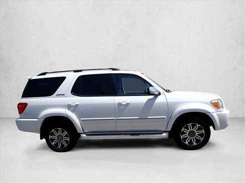 Used 2007 Toyota Sequoia Limited AWD/4WD image 5