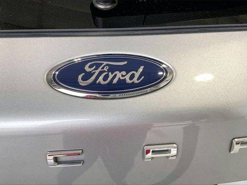 Used 2023 Ford Escape ST-Line w/ Tech Pack #1 image 9