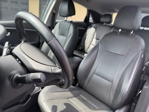 Used 2017 Hyundai Elantra GT w/ Value Edition Package 02 image 16