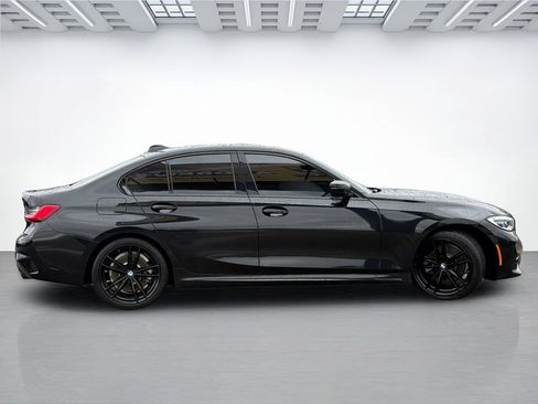 Used 2021 BMW 330i Sedan w/ M Sport Package RWD image 10