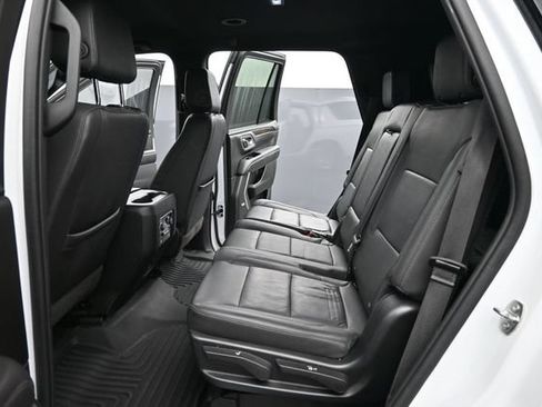 Used 2023 Chevrolet Tahoe LT RWD image 10