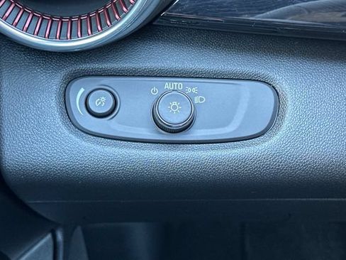 New 2026 Chevrolet Trax RS w/ Driver Confidence Package FWD image 35