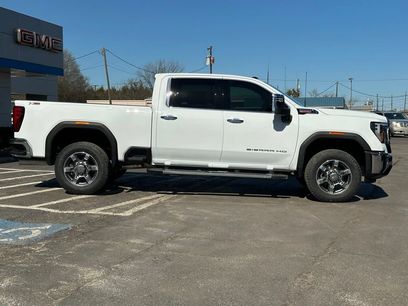 New 2026 GMC Sierra 2500 SLT w/ SLT Premium Package