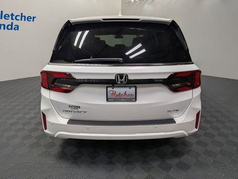 New 2026 Honda Odyssey Elite image 5