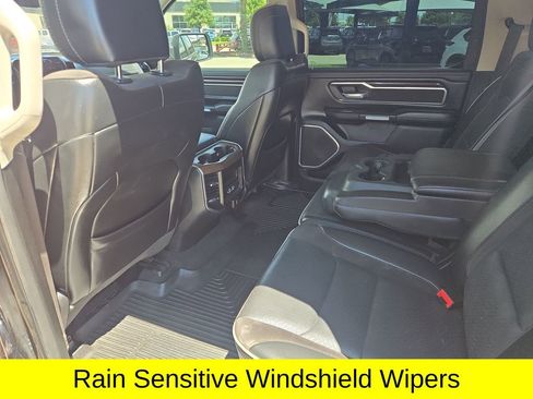 Used 2022 RAM 1500 Laramie AWD/4WD image 10