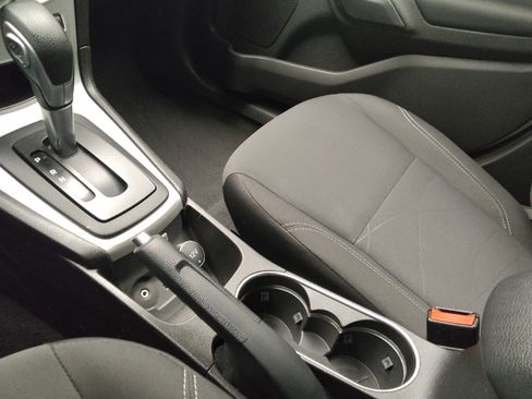 Used 2017 Ford Fiesta SE image 26