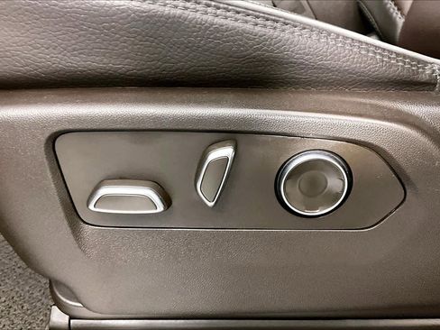 Certified 2024 GMC Sierra 1500 Denali w/ Denali Reserve Package image 34