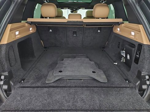 Used 2023 Land Rover Range Rover SE image 30
