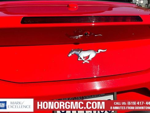 Used 2025 Ford Mustang Convertible RWD image 24
