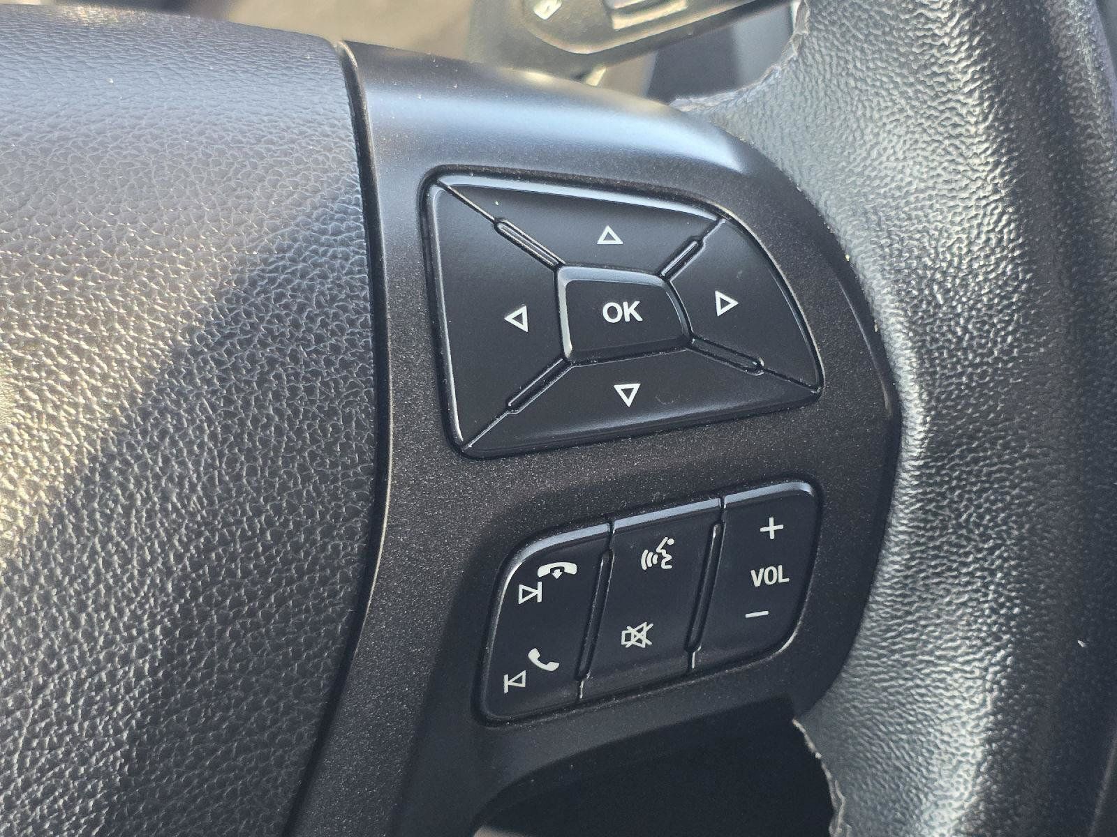 Used 2021 Ford Ranger Lariat w/ Tremor Off-Road Package AWD/4WD image 11