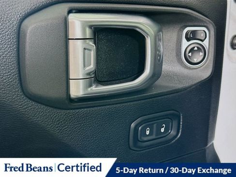 Used 2020 Jeep Gladiator Rubicon image 20