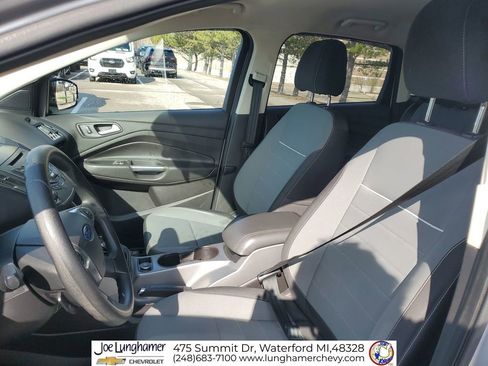 Used 2014 Ford Escape SE image 18