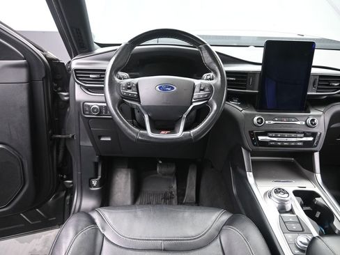Used 2020 Ford Explorer ST w/ ST Street Pack image 29