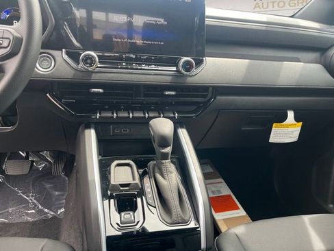 New 2026 Chevrolet Colorado W/T RWD image 11