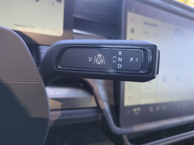 Used 2023 Rivian R1S Adventure Quad AWD/4WD image 18