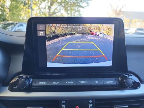 Used 2024 Kia Forte LXS image 18