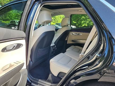 Certified 2026 Genesis GV70 2.5T Select AWD/4WD image 21