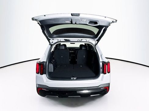 New 2026 Kia Sorento X-Line EX image 29