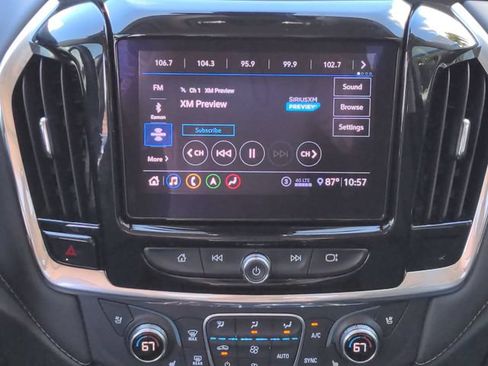 Used 2020 Chevrolet Traverse Premier w/ Redline Edition FWD image 19