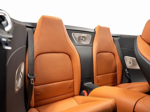 Used 2022 Mercedes-Benz SL 63 AMG 4MATIC image 40