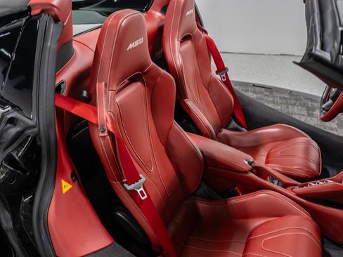 Used 2024 McLaren 750S Spider image 75