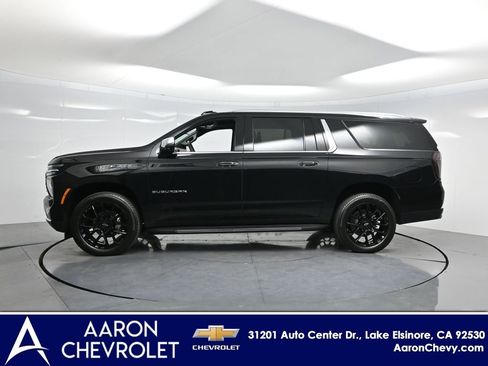 New 2026 Chevrolet Suburban Premier image 57