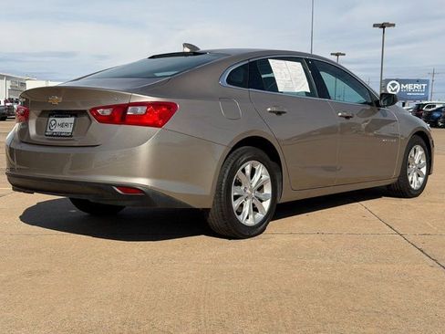 Used 2024 Chevrolet Malibu LT image 17