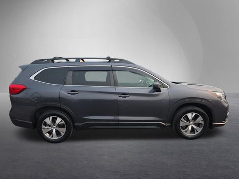 Used 2022 Subaru Ascent Premium w/ Convenience Package AWD/4WD image 2