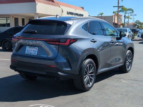Used 2024 Lexus NX 250 FWD image 6