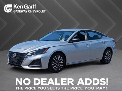 Used 2024 Nissan Altima 2.5 SV