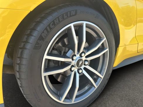 Used 2015 Ford Mustang GT Premium RWD image 21