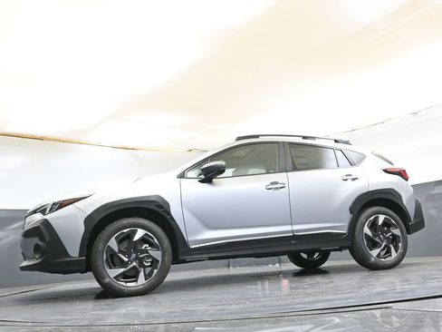 Certified 2025 Subaru Crosstrek 2.5i Limited w/ Crosstrek Mirror Package image 37