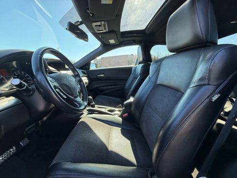 Used 2017 Acura ILX image 8