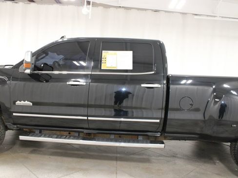 Used 2015 Chevrolet Silverado 3500 High Country w/ Duramax Plus Package AWD/4WD image 6