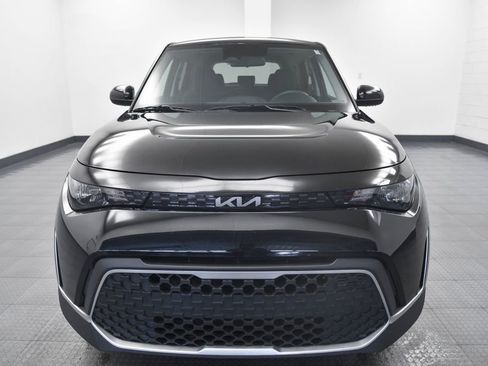 Used 2023 Kia Soul LX w/ Option Group 015 image 2