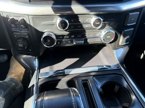 Used 2022 Ford F150 Lariat w/ Equipment Group 502A High image 20