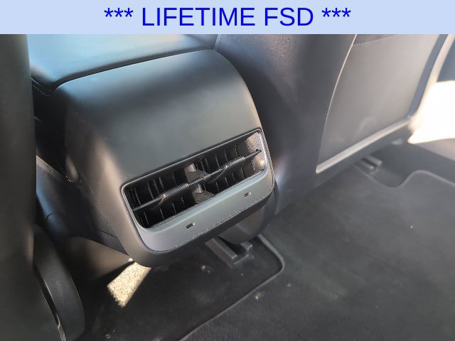 Used 2023 Tesla Model 3 Performance AWD/4WD image 18