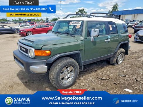 Used 2010 Toyota FJ Cruiser 4WD image 1