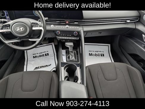 Used 2025 Hyundai Elantra SEL FWD image 13