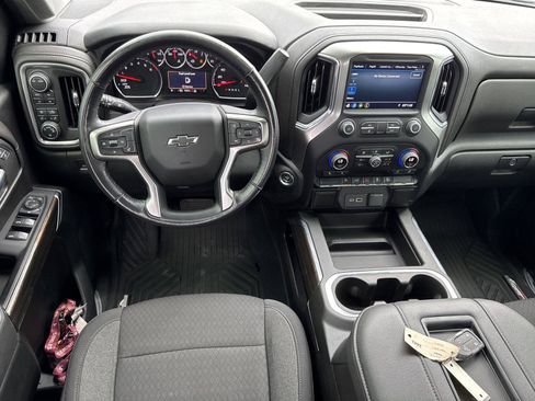 Used 2021 Chevrolet Silverado 1500 RST w/ Z71 Off-Road Package AWD/4WD image 13