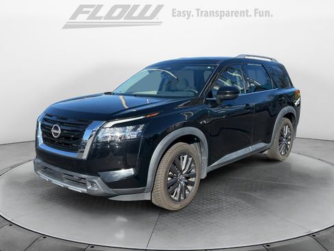 Used 2022 Nissan Pathfinder SL w/ SL Premium Package image 4
