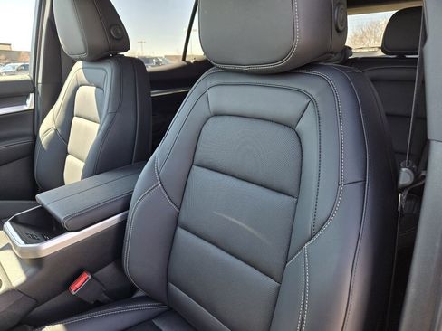 New 2026 GMC Terrain Elevation AWD/4WD image 13