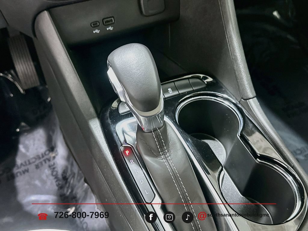 Certified 2024 Buick Encore GX Preferred AWD/4WD image 17